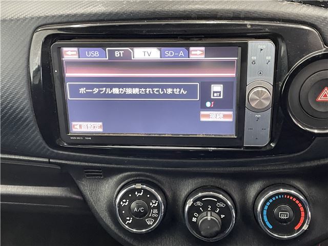2011 Toyota Vitz RS GS